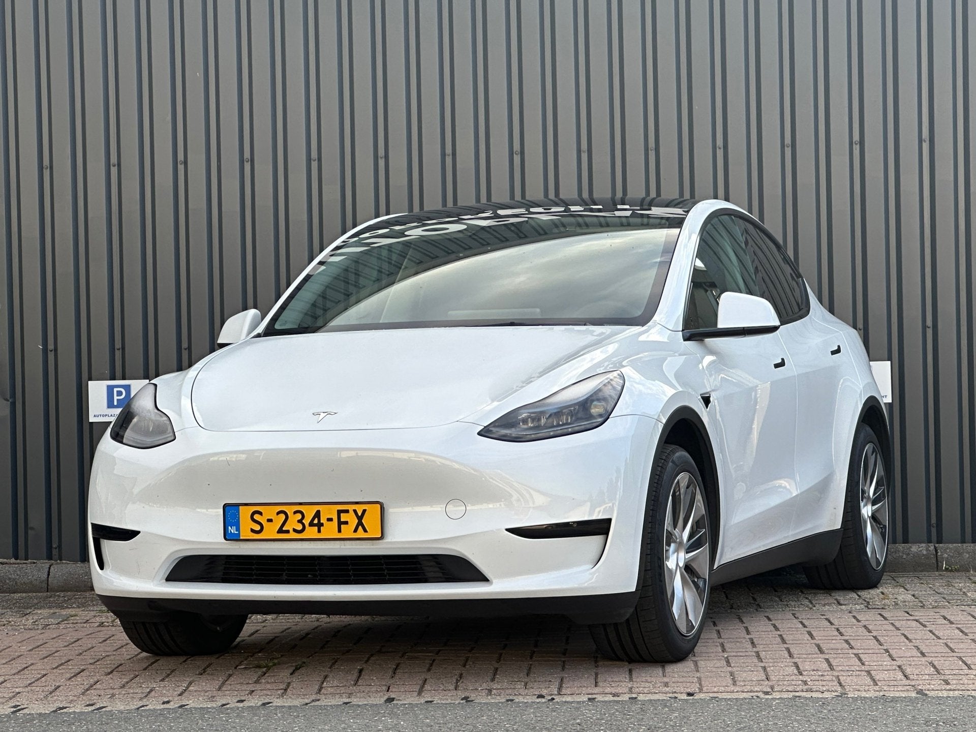 Tesla Model Y RWD 58 kWh SOH 89.5%|WARMTEPOMP, Auto's, Tesla, Automaat, 238 pk, Achterwielaandrijving, Gebruikt