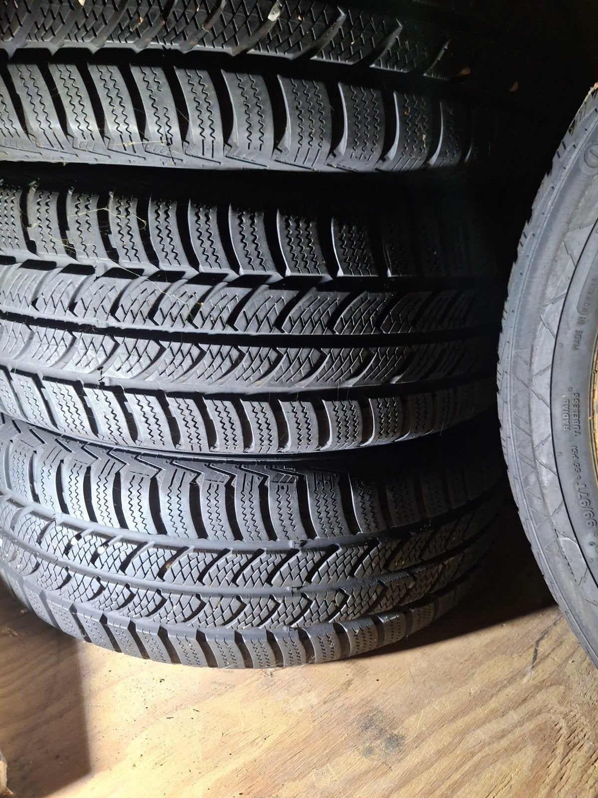 4 winterbanden Fiat Doblo, Auto-onderdelen, Bestelwagen, 16 inch, Banden en Velgen, Nieuw