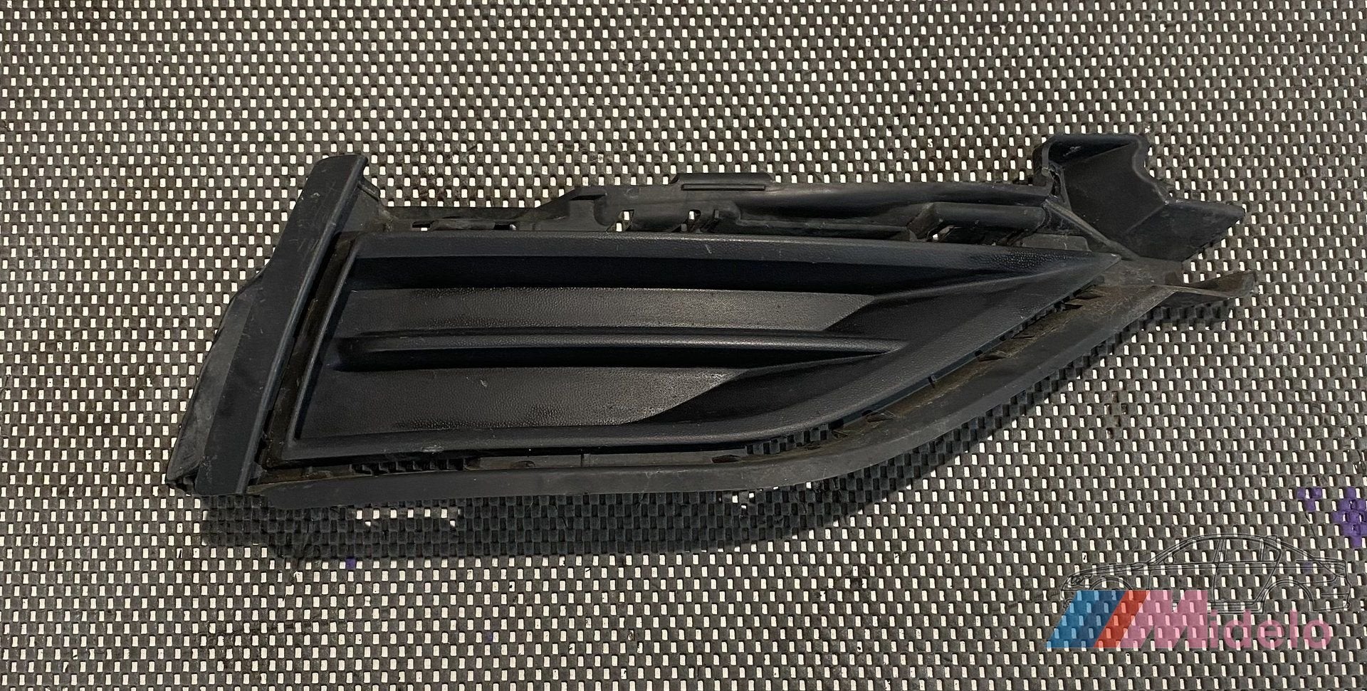VW GOLF VII FACELIFT BUMPER ROOSTER RECHTS VOOR 5G0853212G, Gebruikt, -, Volkswagen, -