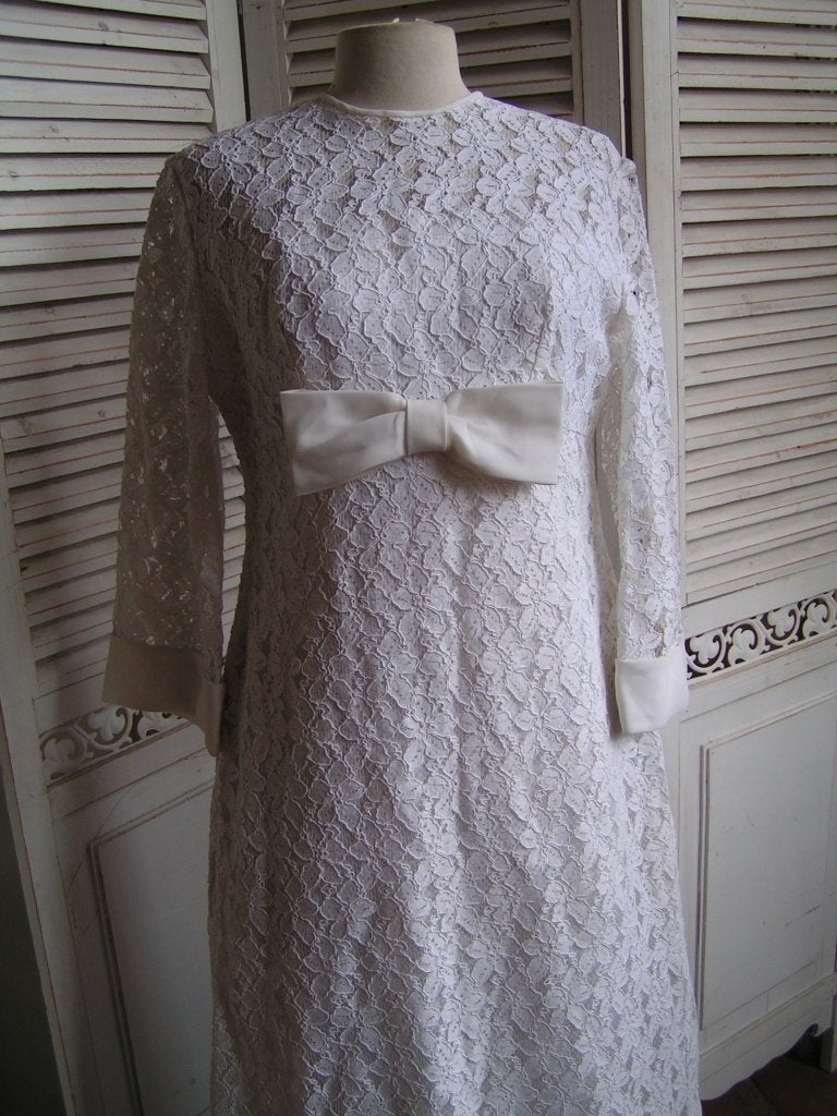 SALE witte kanten trouwjurk Vogue Couture maat 42 nr CC 768, Trouwjurk, Verzenden, Zo goed als nieuw, Wit