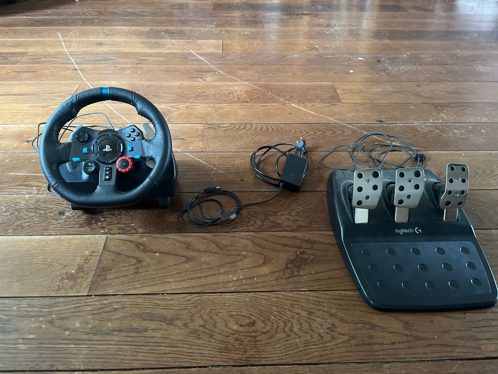 LOGITECH G G29 Driving Force Racestuur - PS5/PS4/PC, Spelcomputers en Games, Ophalen of Verzenden, Zo goed als nieuw, Stuur of Pedalen