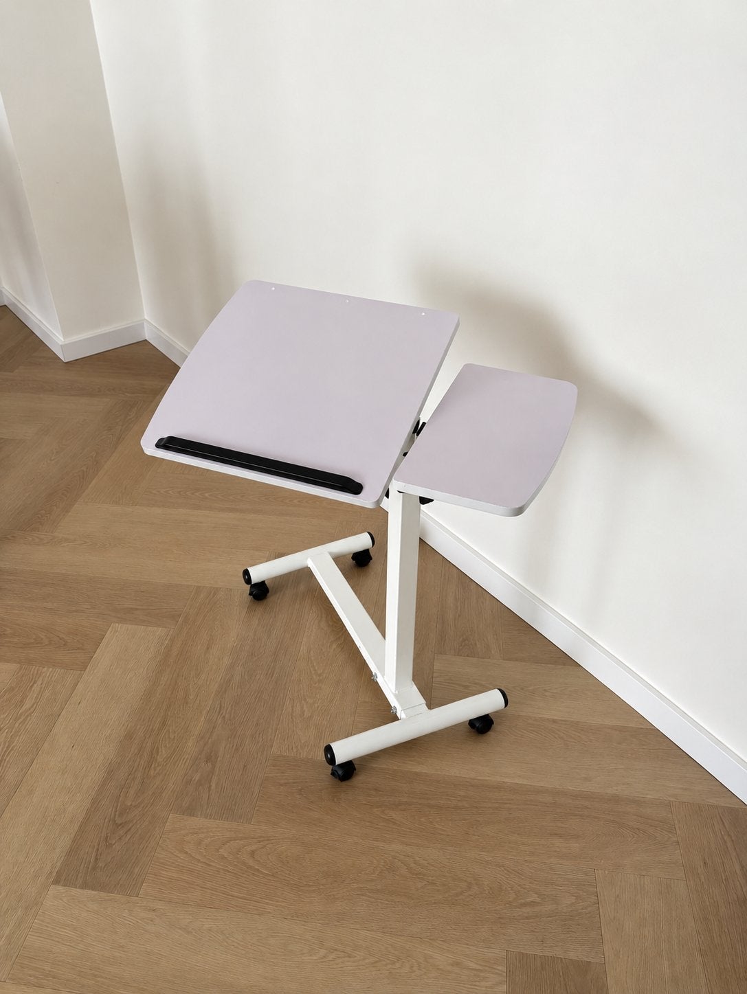 Verrijdbaar bedtafel / laptoptafel / coronatafel / banktafel, Computers en Software, Ophalen, Gebruikt