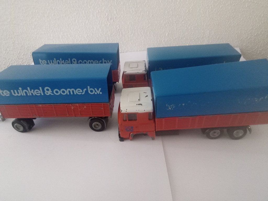 Te Winkel&Oomes bv  Tekno 1.50, Hobby en Vrije tijd, Ophalen of Verzenden, Gebruikt, Bus of Vrachtwagen, Tekno
