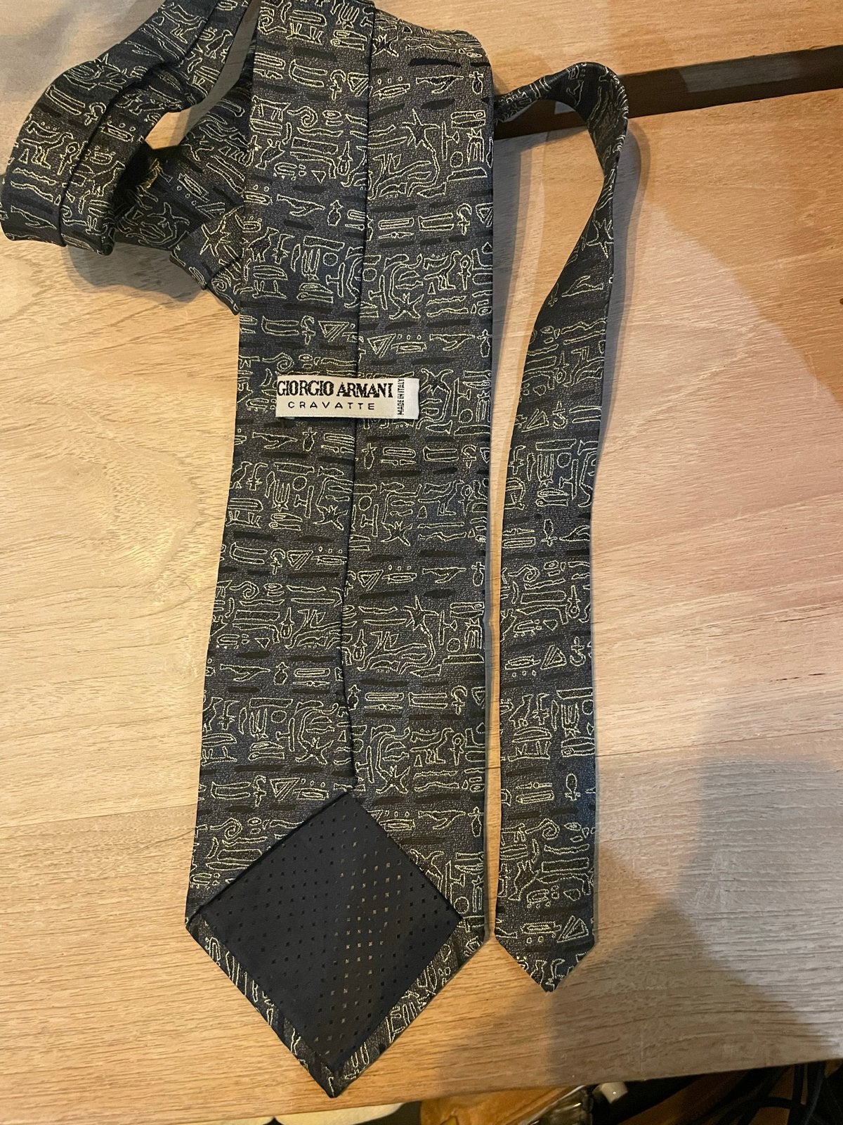 Giorgio Armani Cravatte Zijden Stropdas met Patroon, Kleding | Heren, Stropdassen, Ophalen of Verzenden, Zo goed als nieuw, Zwart