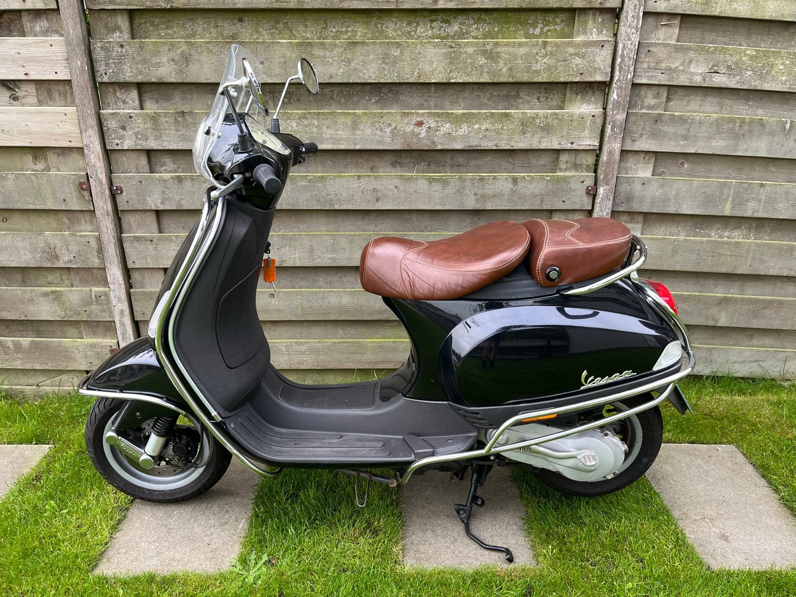 Vespa LX50 2takt 2008 blauw kenteken, Ophalen, Benzine, Vespa LX