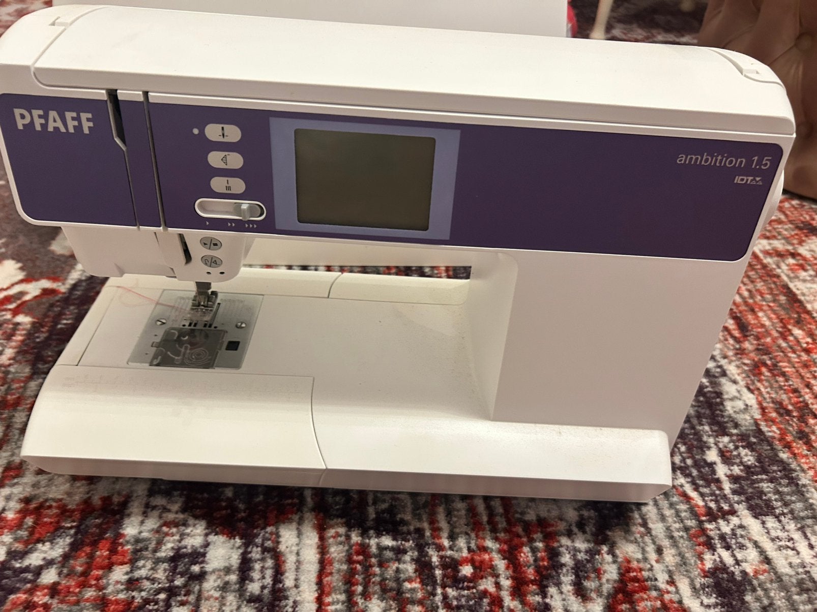 Pfaff naaimachine Ambition 1.5, Ophalen of Verzenden, Zo goed als nieuw, Naaimachine, Pfaff