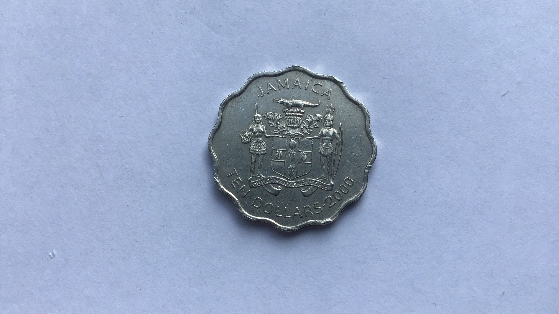 Jamaica 10 dollars 2000., Postzegels en Munten, Munten | Amerika, Ophalen of Verzenden