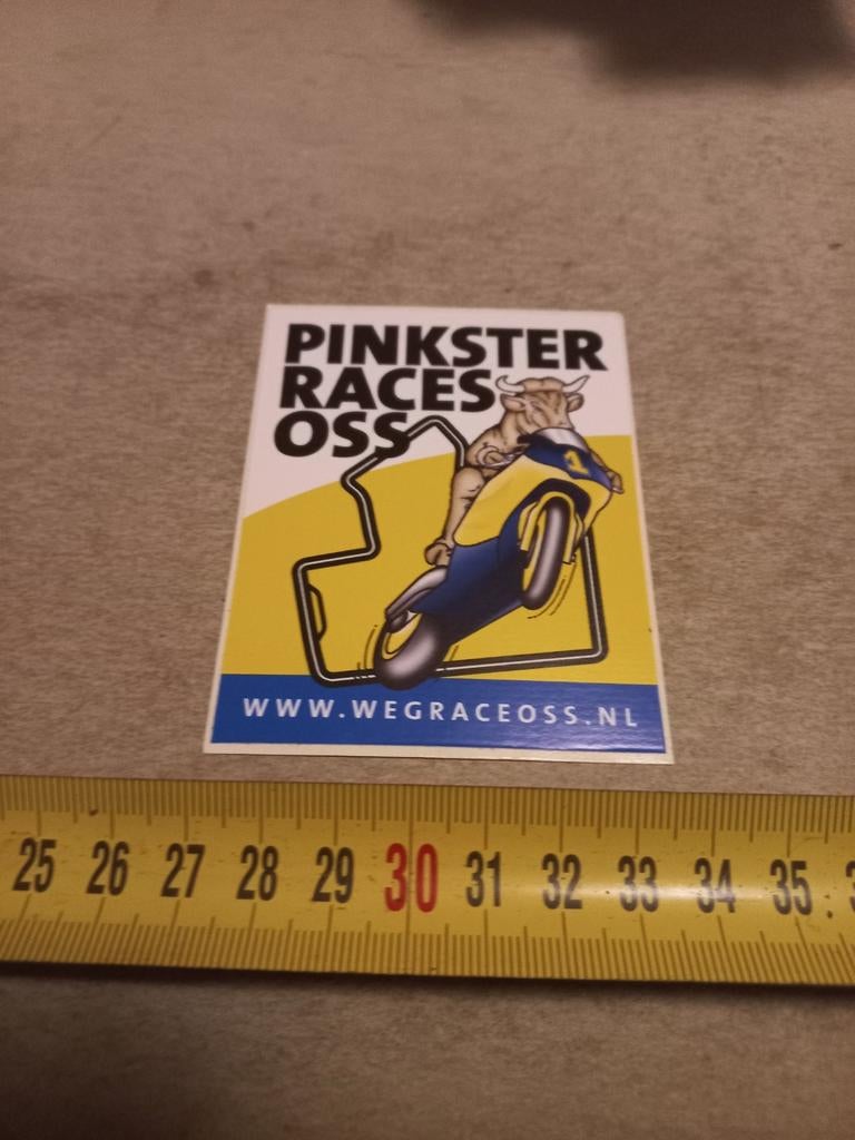 Pinkster races oss, Ophalen of Verzenden, Zo goed als nieuw
