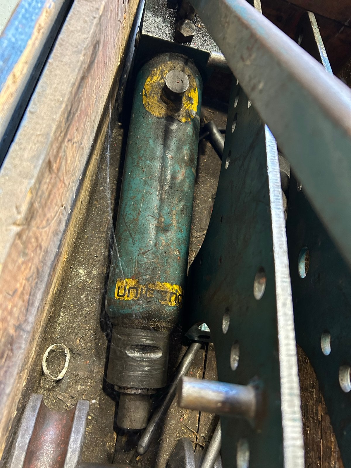 Hydraulische buigpomp met diverse hulpstukken in kist, Ophalen, Gebruikt, Overige typen