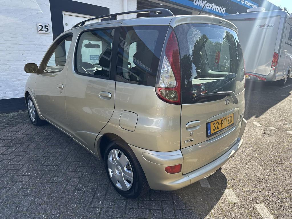 Toyota Yaris Verso 1.3 VVT-i Sol /Airco/Trekhaak/All season/, Auto's, Voorwielaandrijving, 1299 cc, 4 cilinders, 400 kg