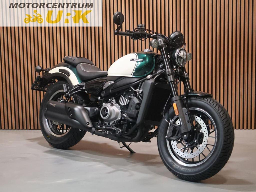 CFMOTO CLC 450 Nebula White (bj 2026), Motoren, 2 cilinders, Bedrijf, Onbekend, 449 cc