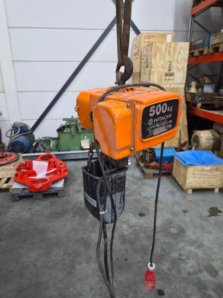Takel Hitachi 500kg, Ophalen, Gebruikt, Elektrisch