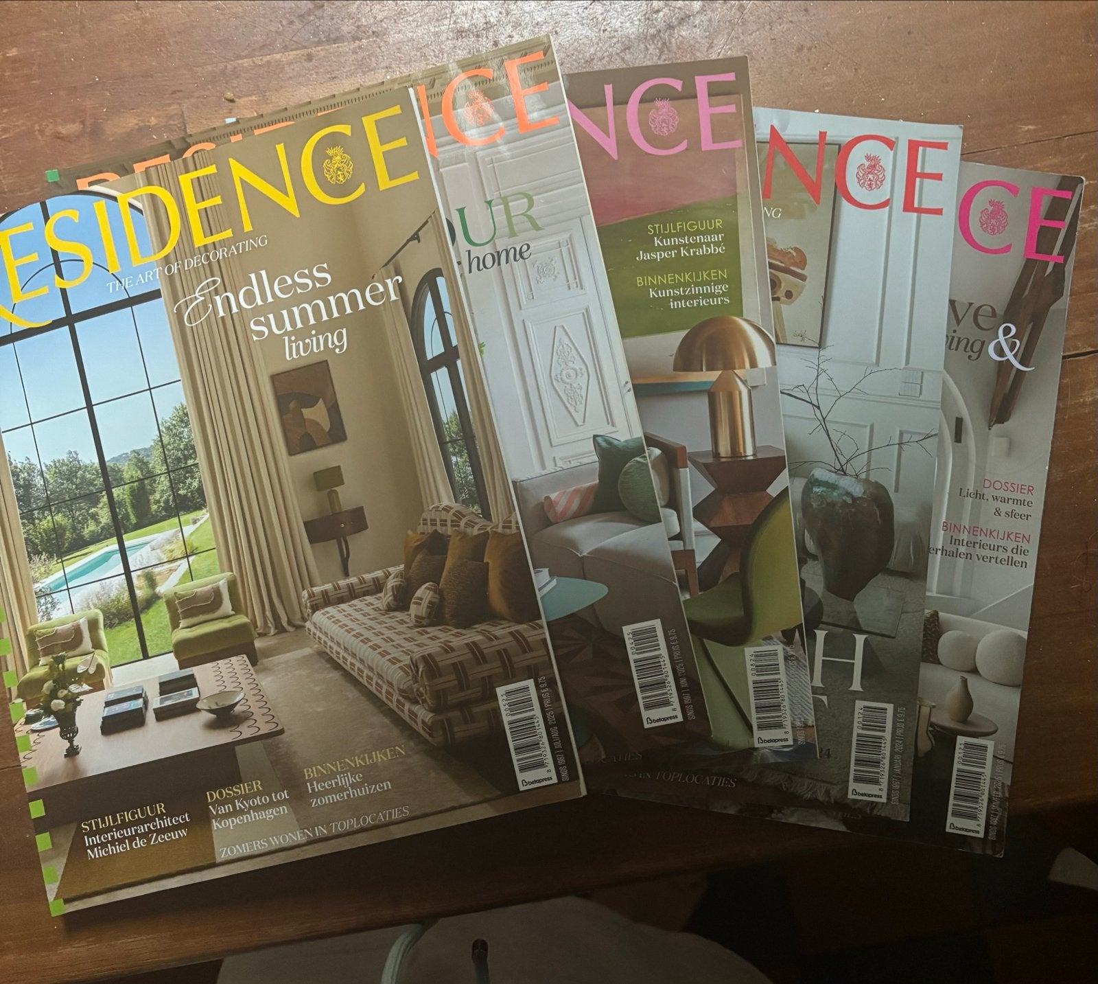 5x Residence Magazine - Diverse edities 2024-2025, Ophalen of Verzenden, Zo goed als nieuw, Glossy