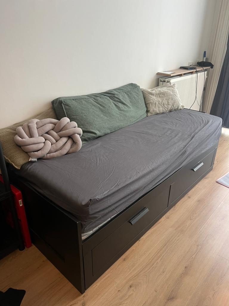 Ikea brimnes bedbank 160+matrassen+topper, Gebruikt, Wit, Tweepersoons, Ophalen of Verzenden