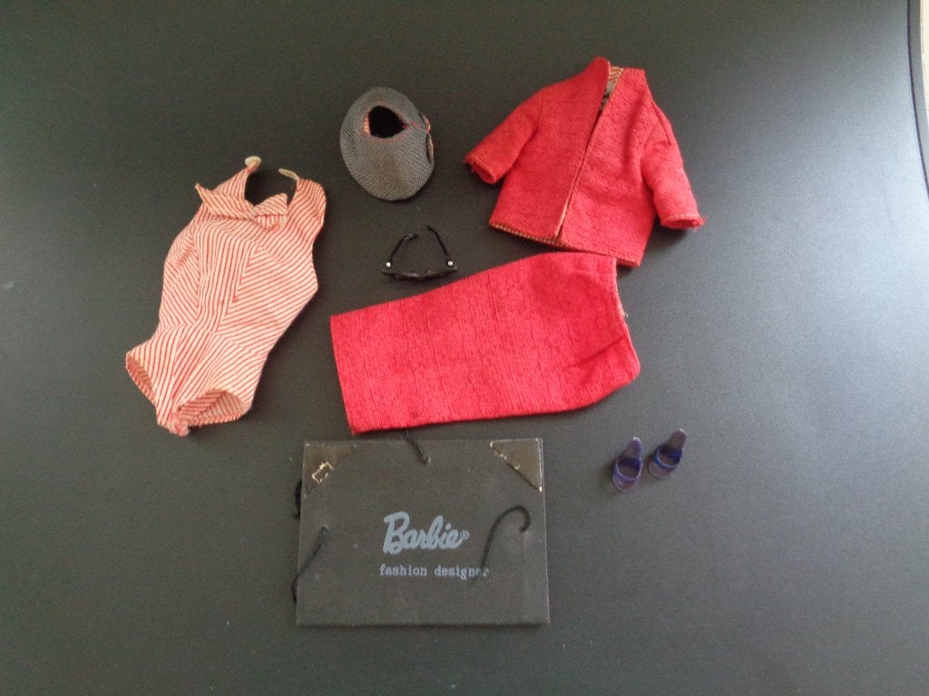 Vintage Barbie 981 Busy Gal (1960-61), Ophalen of Verzenden, Zo goed als nieuw, Kleertjes