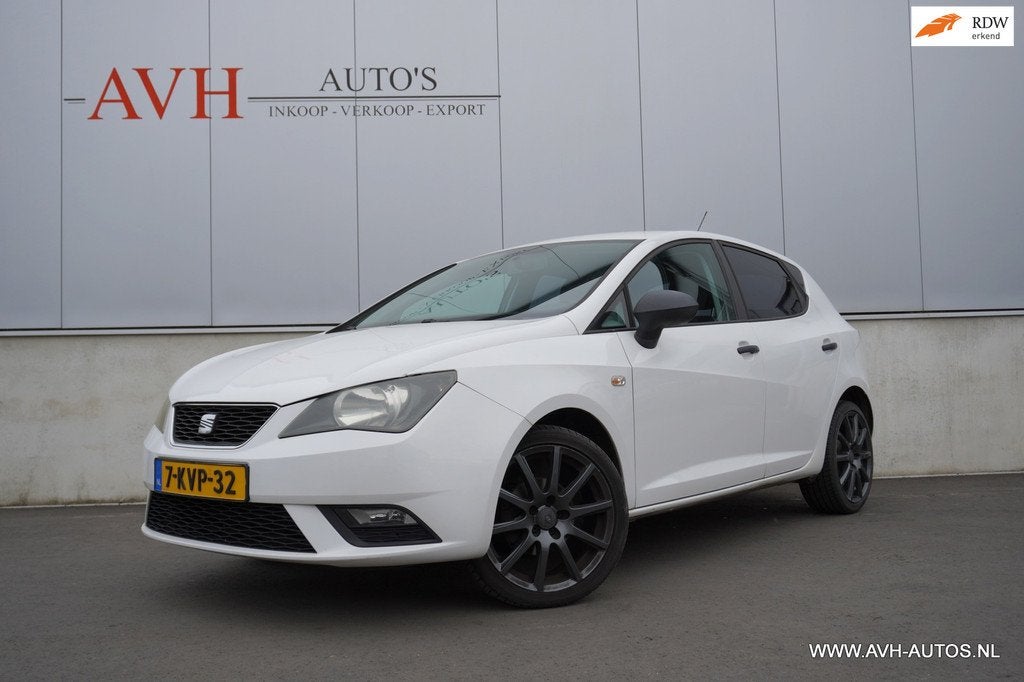 Seat Ibiza 1.2 Reference, Voorwielaandrijving, Euro 5, Gebruikt, 31 €/maand