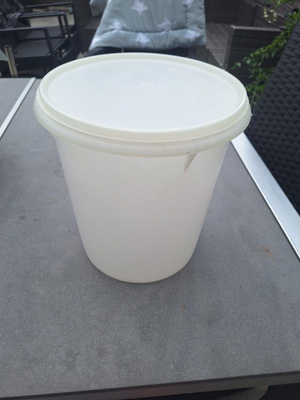 Tupperware schutemmer met deksel, Gebruikt, Wit, Ophalen of Verzenden, Met deksel