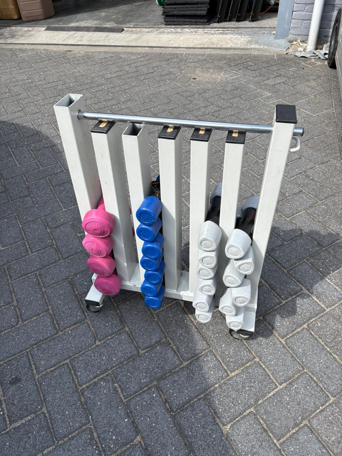 Rekje met dumbbells gewichten, Ophalen, Gebruikt, Rek met dumbbells, Gewichten