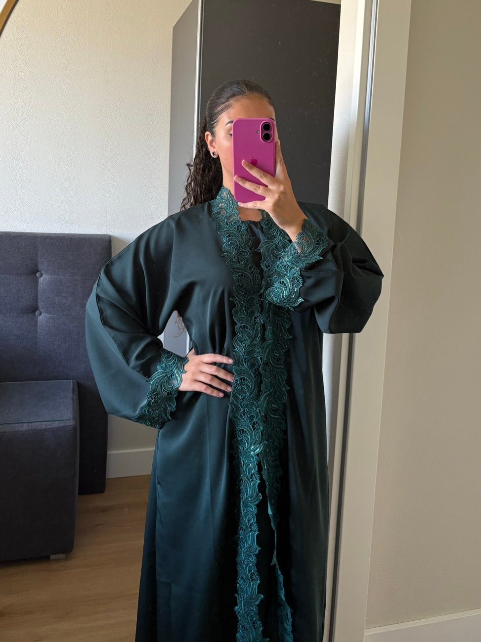 Handgemaakte Abaya uit Dubai, Kleding | Dames, Jurken, Maat 38/40 (M), Ophalen of Verzenden, Zo goed als nieuw, Onder de knie