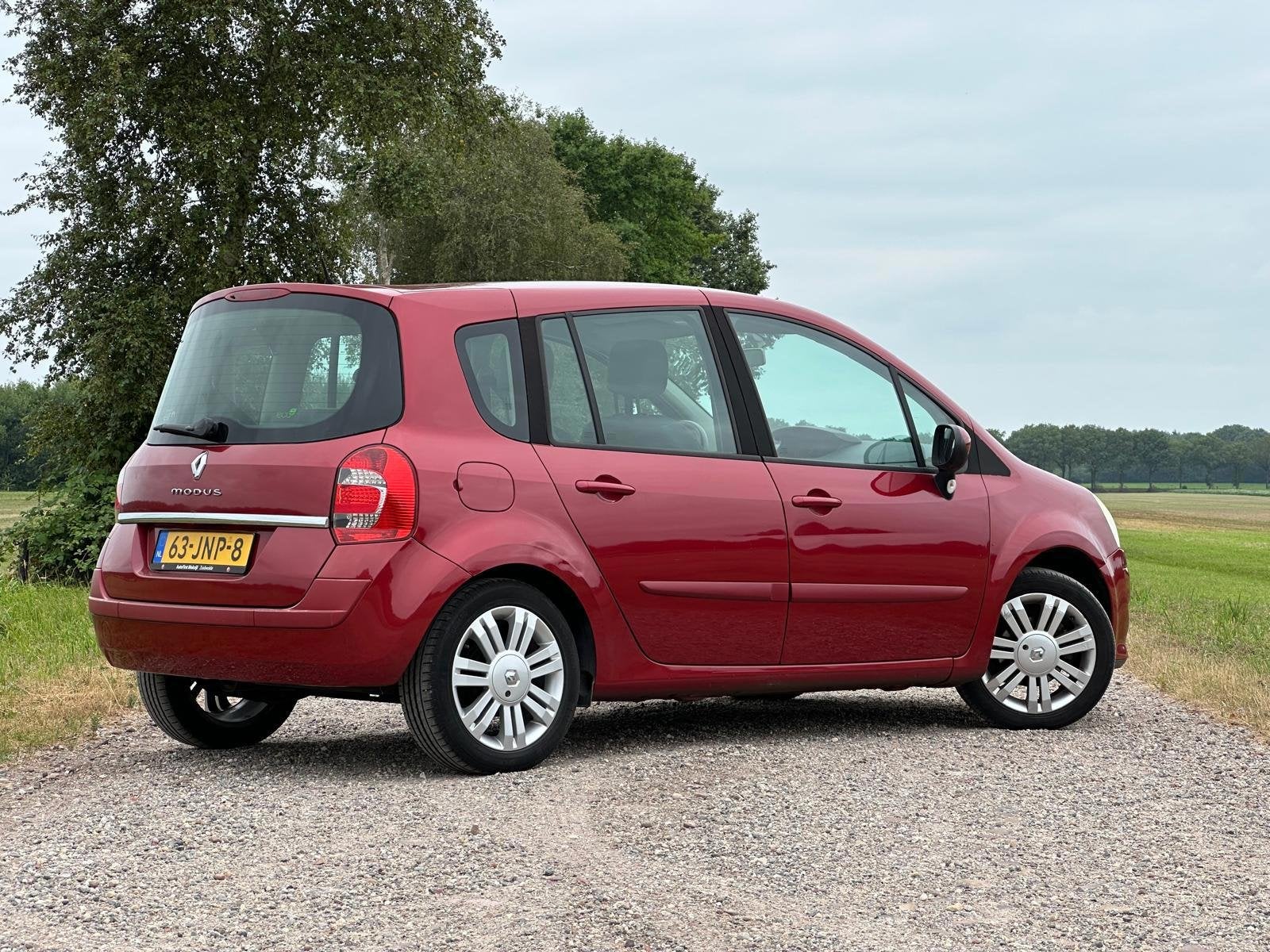 Renault Grand Modus 1.2 TCE Exception, Voorwielaandrijving, 101 pk, Gebruikt, Leder en Stof