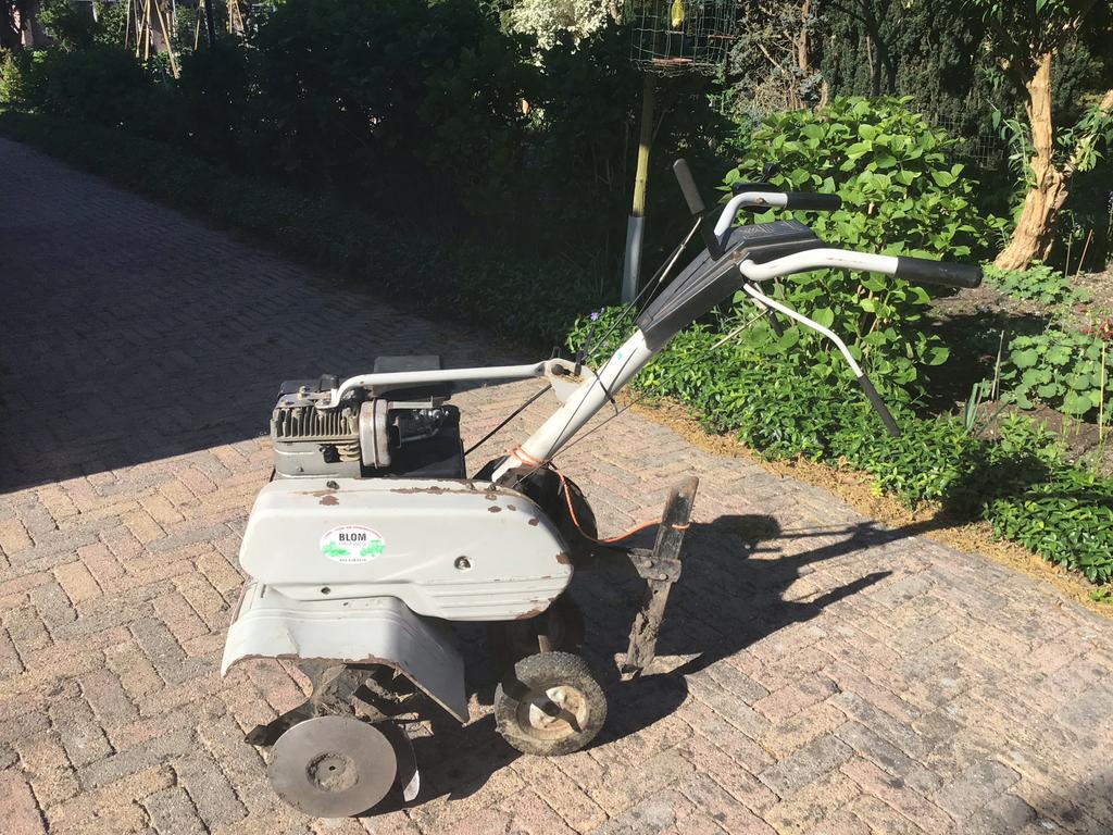White MTD RB-510 5HP Briggs & Stratton Tuinfrees, Ophalen, Gebruikt