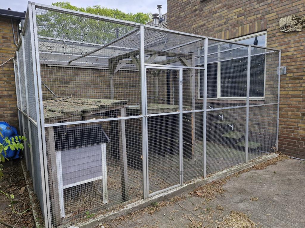 Voliëre Panelen, Dieren en Toebehoren, Vogels | Hokken en Kooien, Zo goed als nieuw, Volière, Aluminium, Ophalen