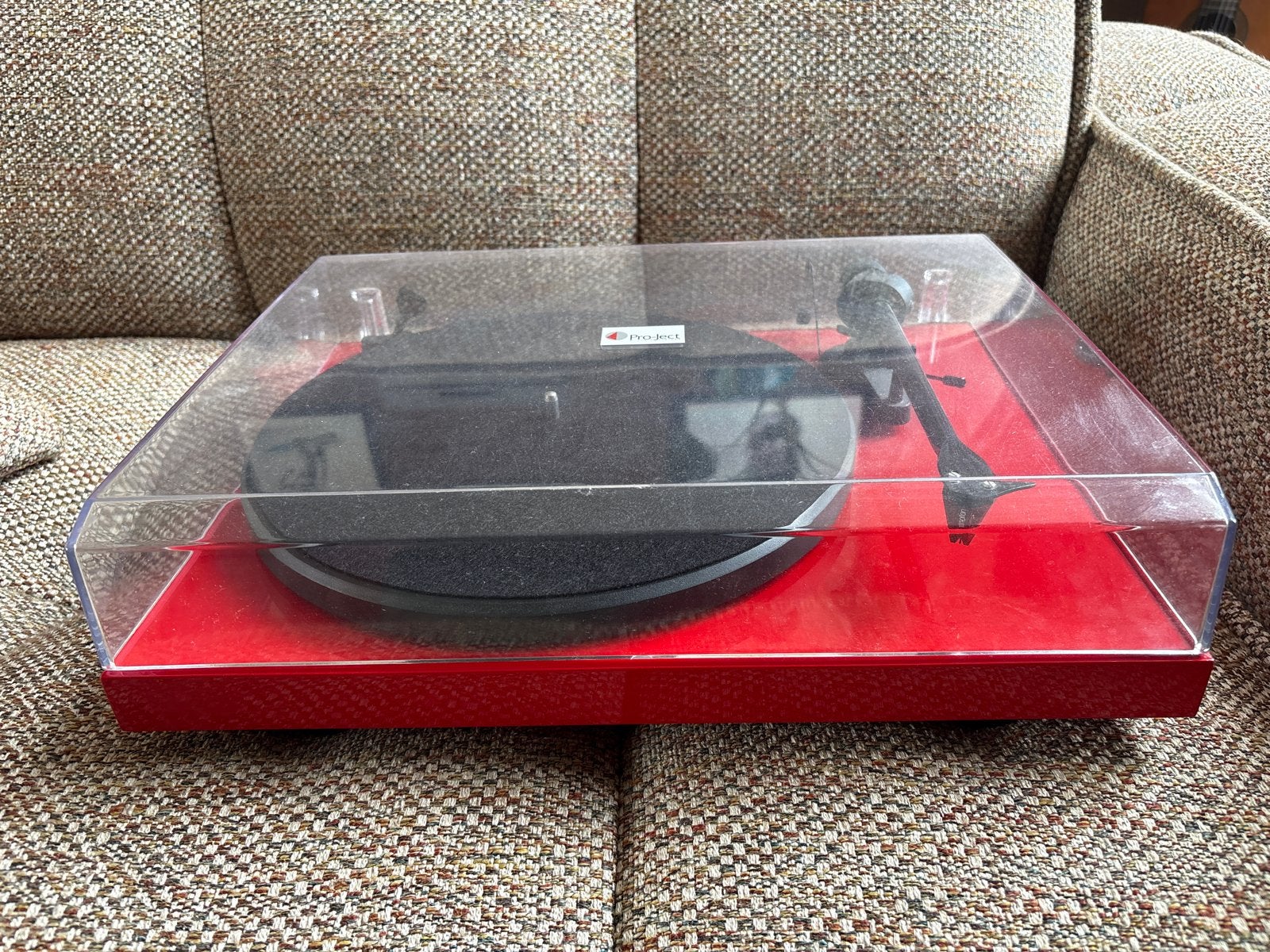 Pro-ject Debut Carbon Esprit Platenspeler Rood, Ophalen, Zo goed als nieuw, Platenspeler, Overige merken