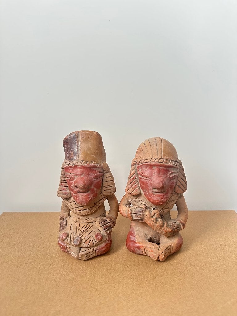 Twee Moche terracotta beeldjes Peru, Steen/keramiek, Handgemaakt, Ophalen of Verzenden, 12 cm