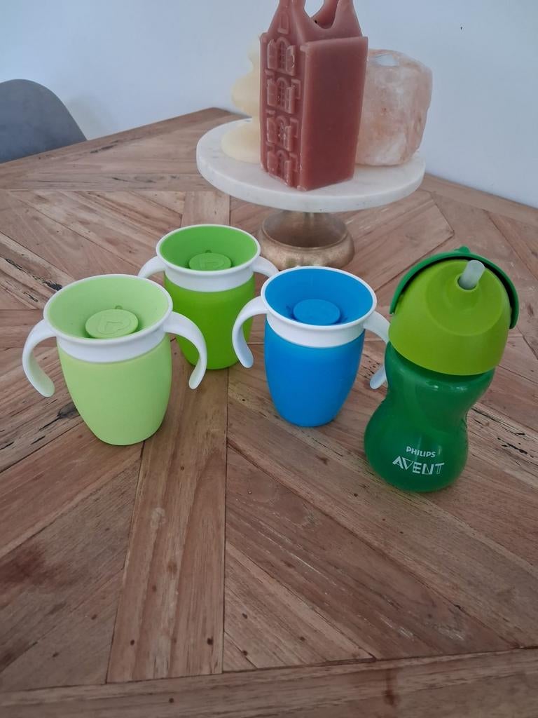 Diverse drinkbekers kind (Muchkin, Philips) te koop, Ophalen of Verzenden, Gebruikt, Overige typen