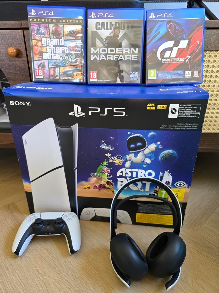 PS5 Digital Edition 1TB met 3 games en headset, Online, Vanaf 18 jaar, Overige genres, 1 speler