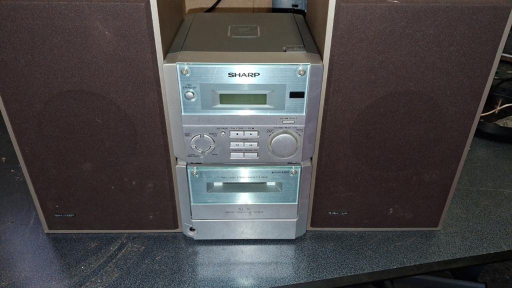 Sharp XL 30 micro, Audio, Tv en Foto, Stereo-sets, Gebruikt, Ophalen of Verzenden, Tuner of Radio, Microset