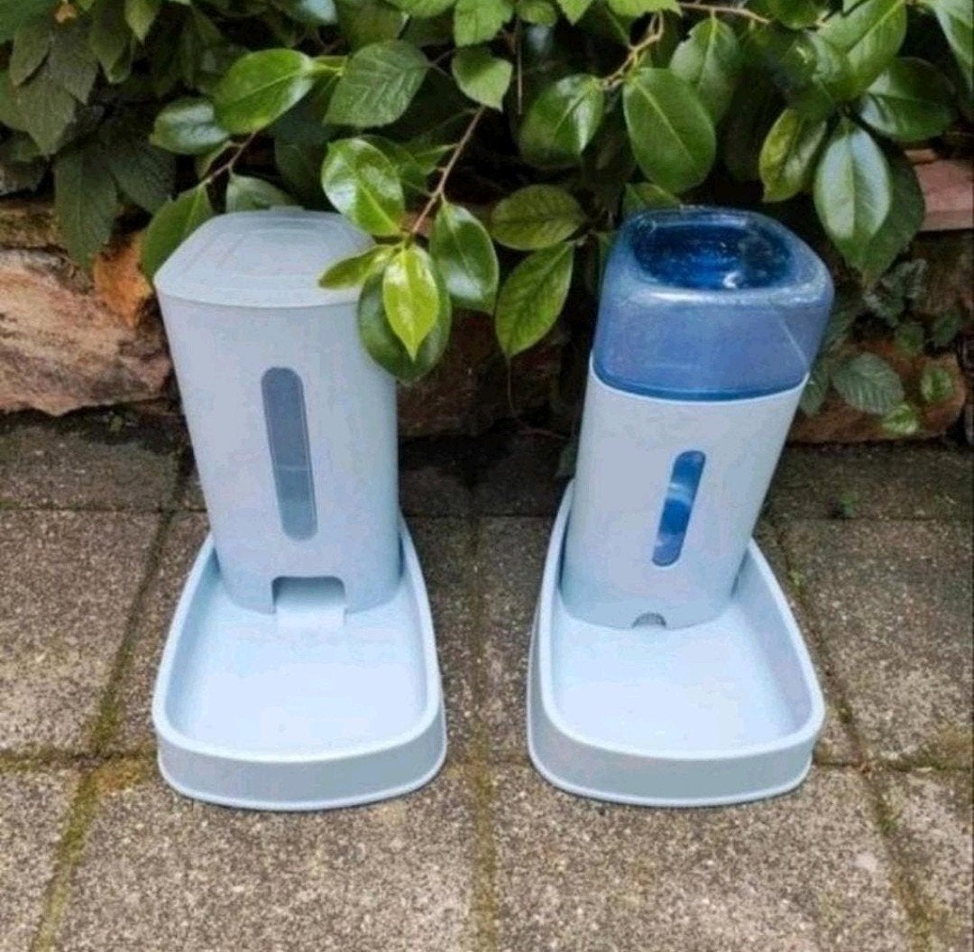 CLQ
Cat and Dog Vending Machine Pet Feeder Automatic Feed, Ophalen of Verzenden