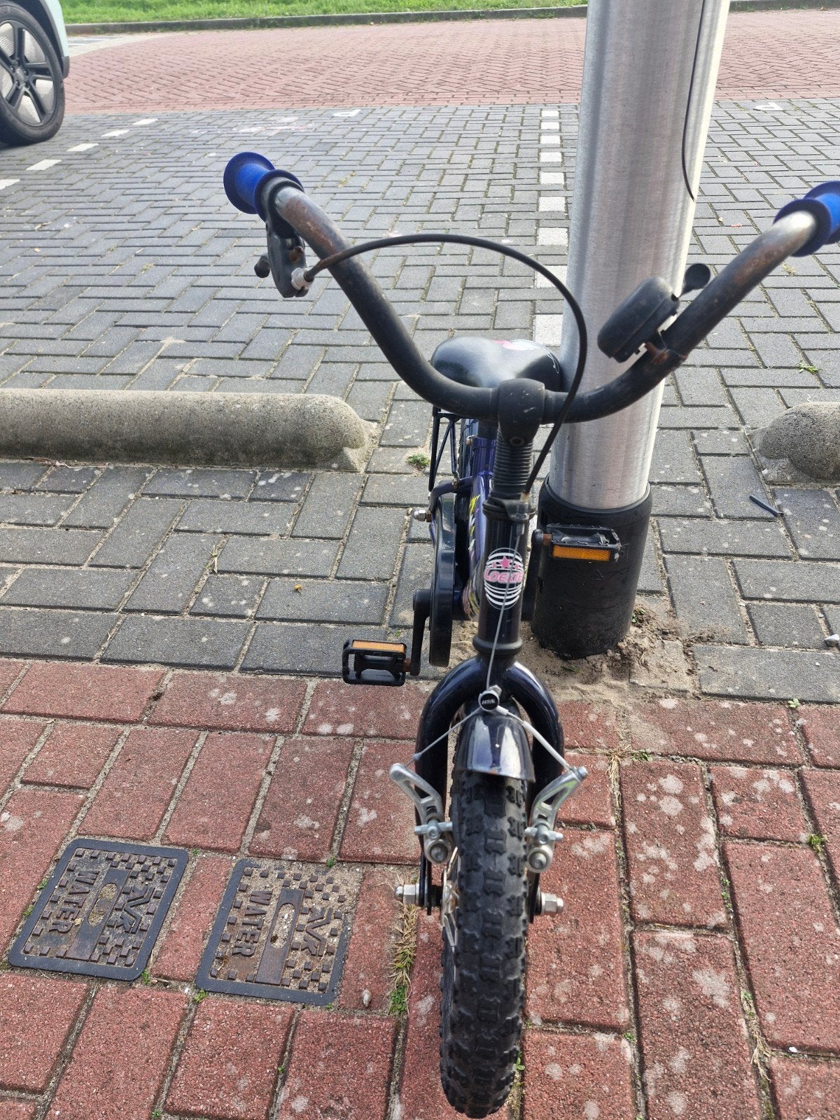 Foto 4 van Piraten Kinderfiets - 12 inch - Gebruikt