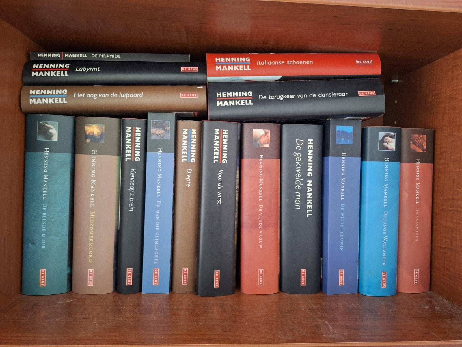 Henning Mankell 18 boeken thrillers, Boeken, Ophalen of Verzenden