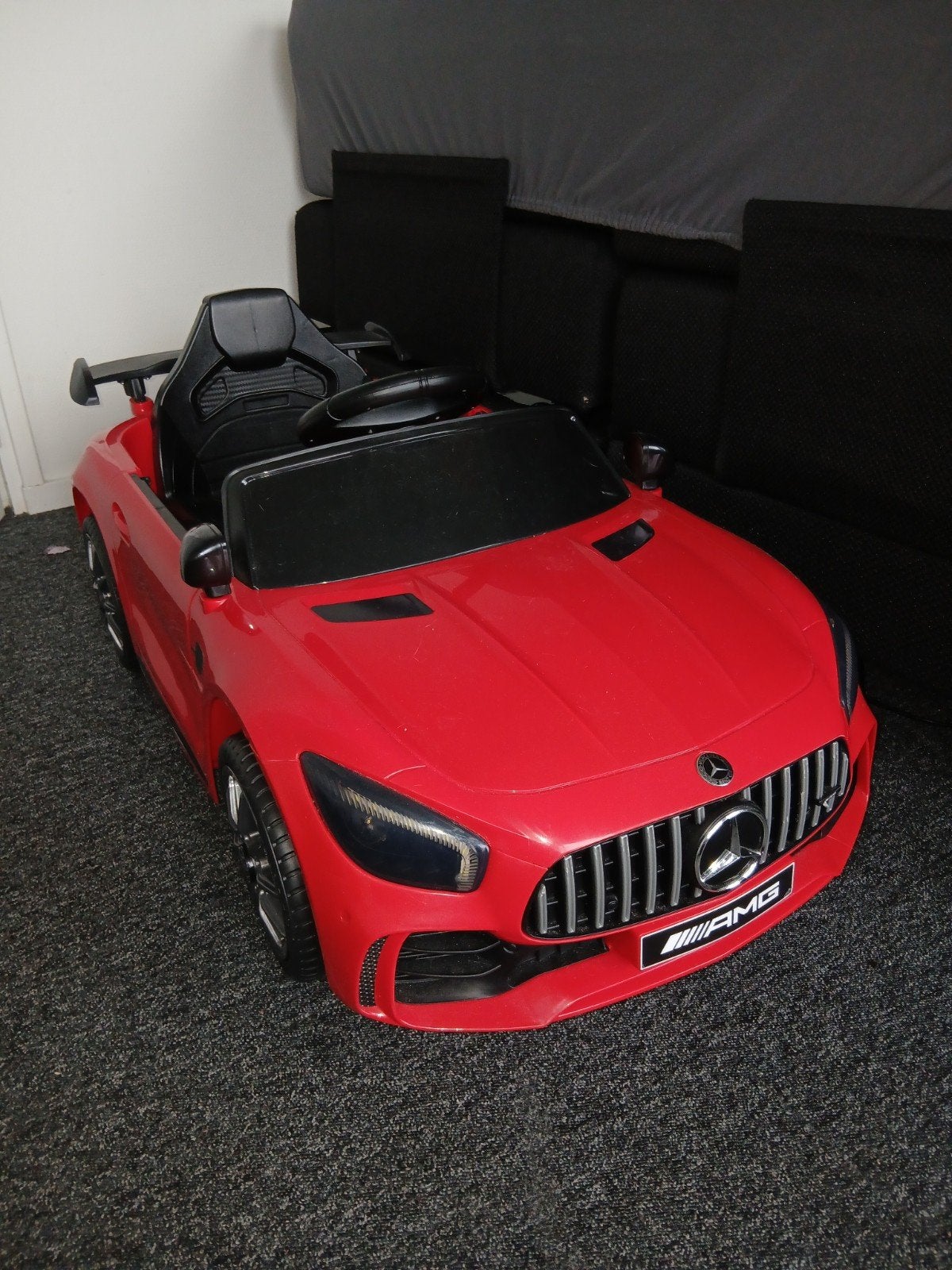 Elektrische mercedes kinder auto, Ophalen of Verzenden, Zo goed als nieuw