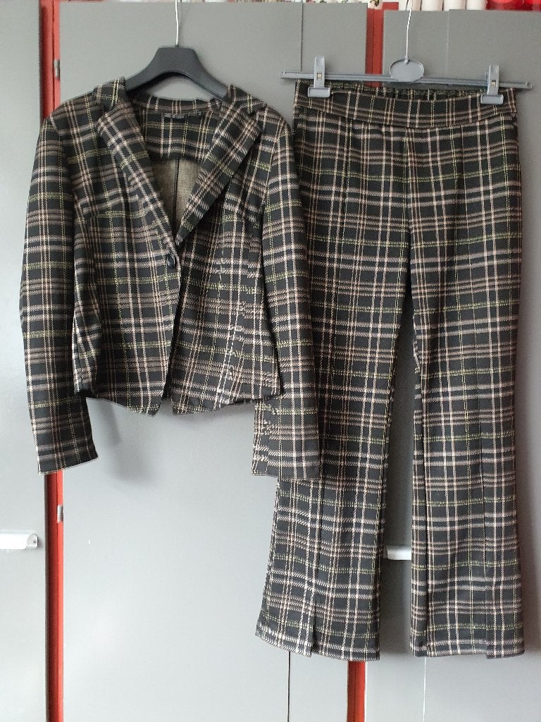SoSoire tweedelig ruit pak S/M – zwart goud, Kleding | Dames, Ophalen of Verzenden, Zo goed als nieuw, Zwart