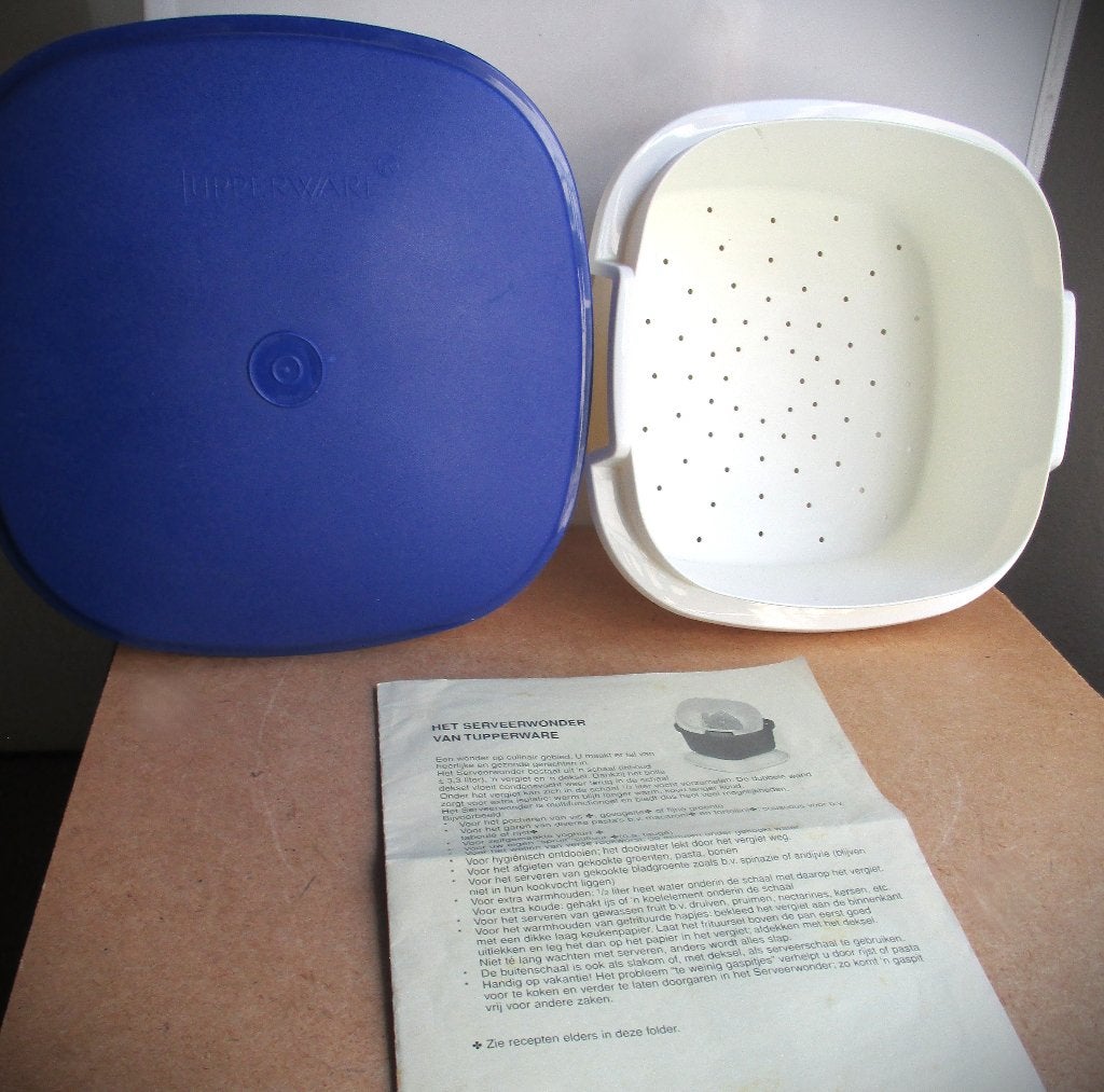 Tupperware Serveerwonder Blauw+ gebruiksaanwijzing~Stoompan, Blauw, Overige typen, Zo goed als nieuw, Geschikt voor vriezer