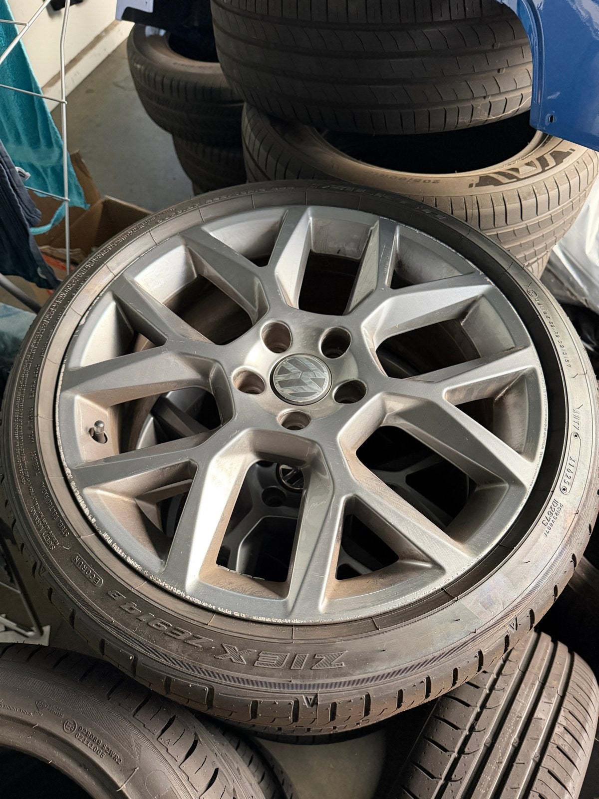 VW Golf 6 GTI Edition 35 velgen met nieuwe banden, Ophalen, 18 inch, Gebruikt, Banden en Velgen