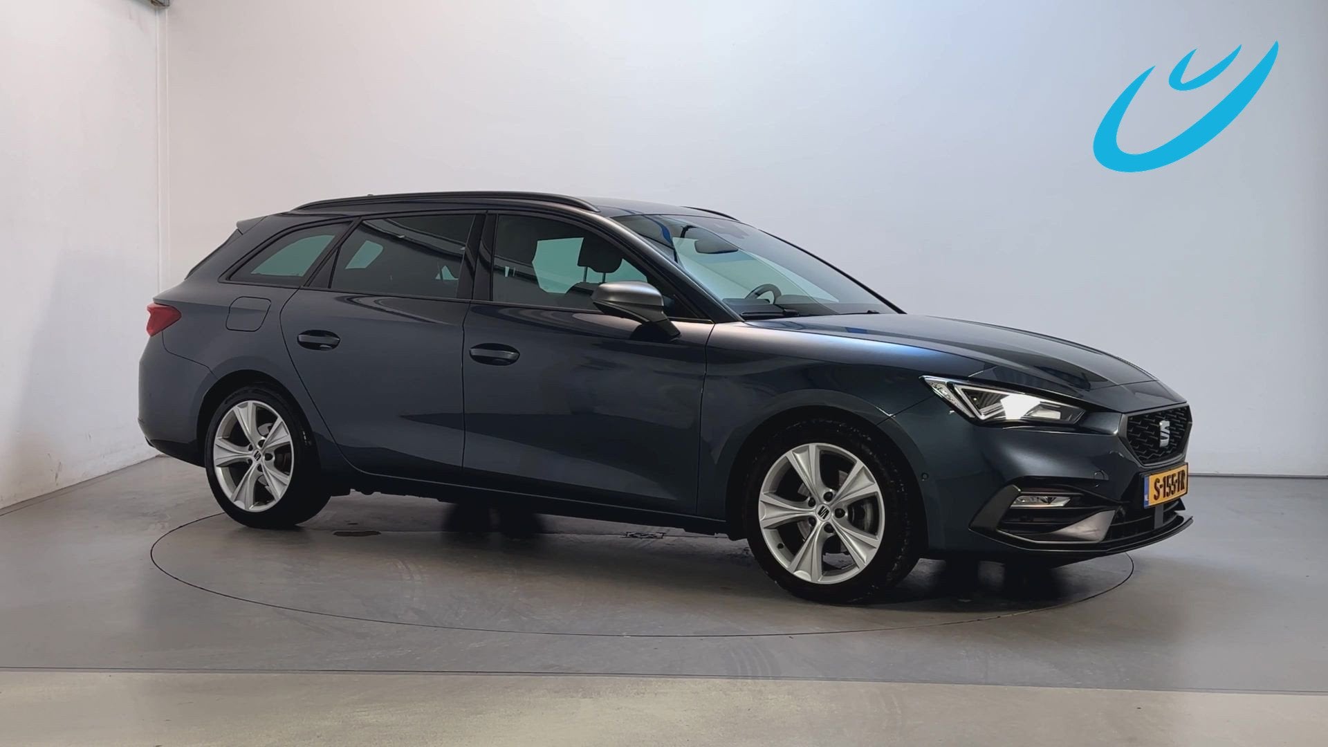 Seat Leon Sportstourer 1.0 TSI FR Business Intense LED Camer, Auto's, Dealer onderhouden, Stof, Gebruikt, Met garantie (alle)