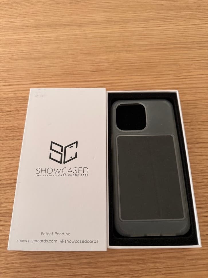 Showcased iPhone 15 Pro Max Hoesje met Kaarthouder, Telecommunicatie, IPhone 14 Pro Max, Zwart, Verzenden, Overige merken