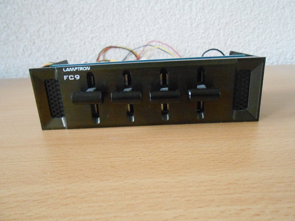 Fan controller voor 4 fans, Computers en Software, Ophalen, Gebruikt, Luchtkoeling