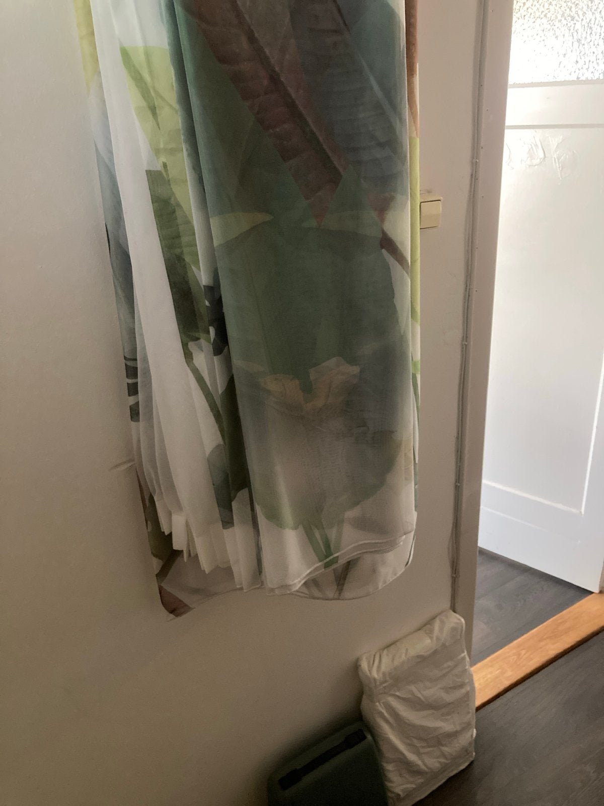 Transparant gordijn met bladerenprint, Ophalen, 255 cm, Paars, Gordijn