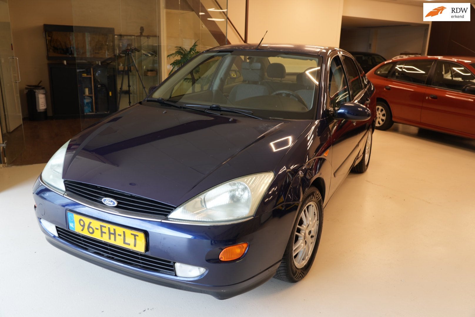 Ford Focus 1.6 NAP! Zuinig en rijdt zeer netjes, Auto's, 1596 cc, 101 pk, Gebruikt, Blauw