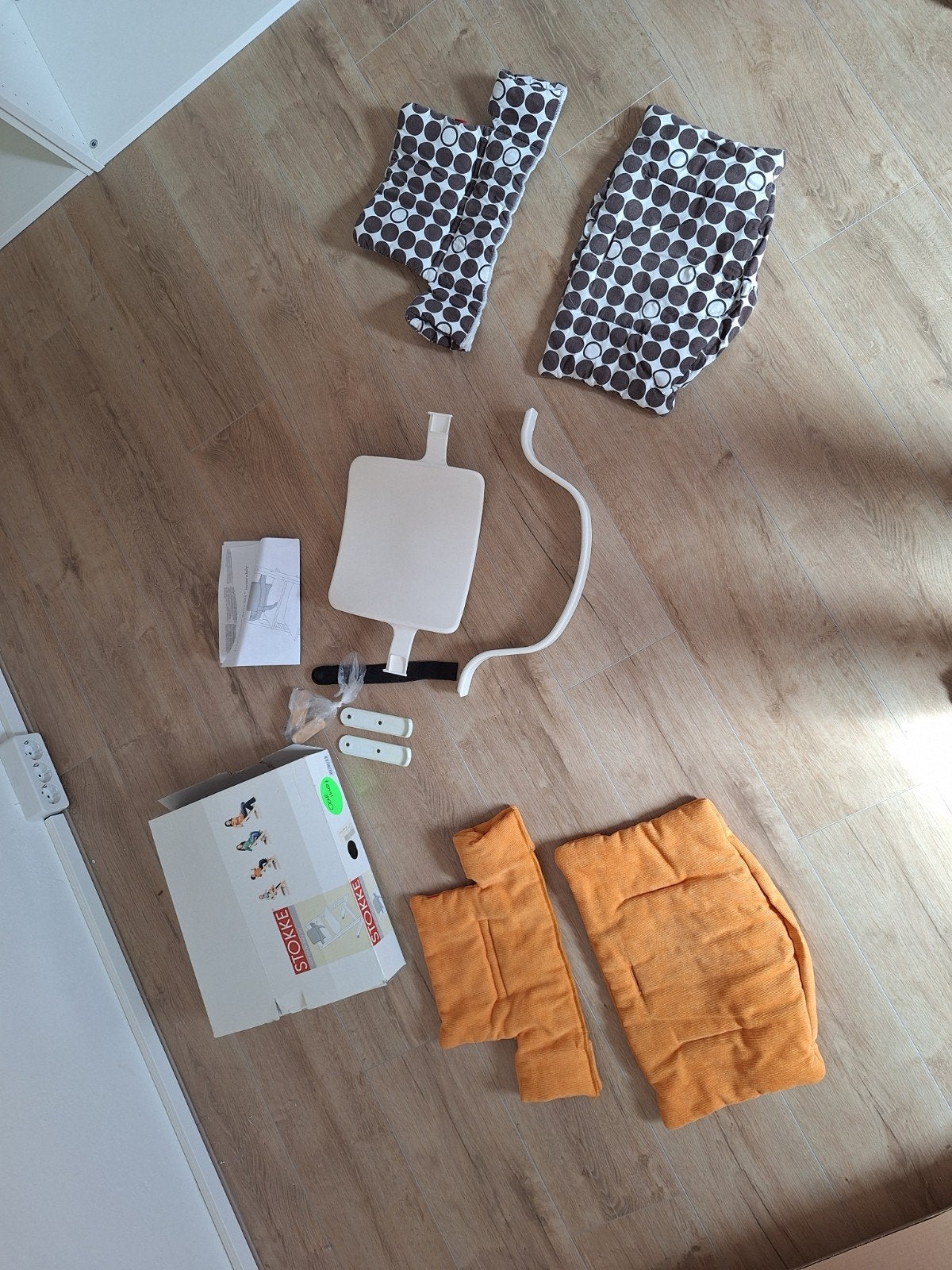 Stokke Tripp Trapp Baby Set met stoffen zitjes,., Kinderen en Baby's, Ophalen, Zo goed als nieuw, Meegroeistoel, Stoelverkleiner