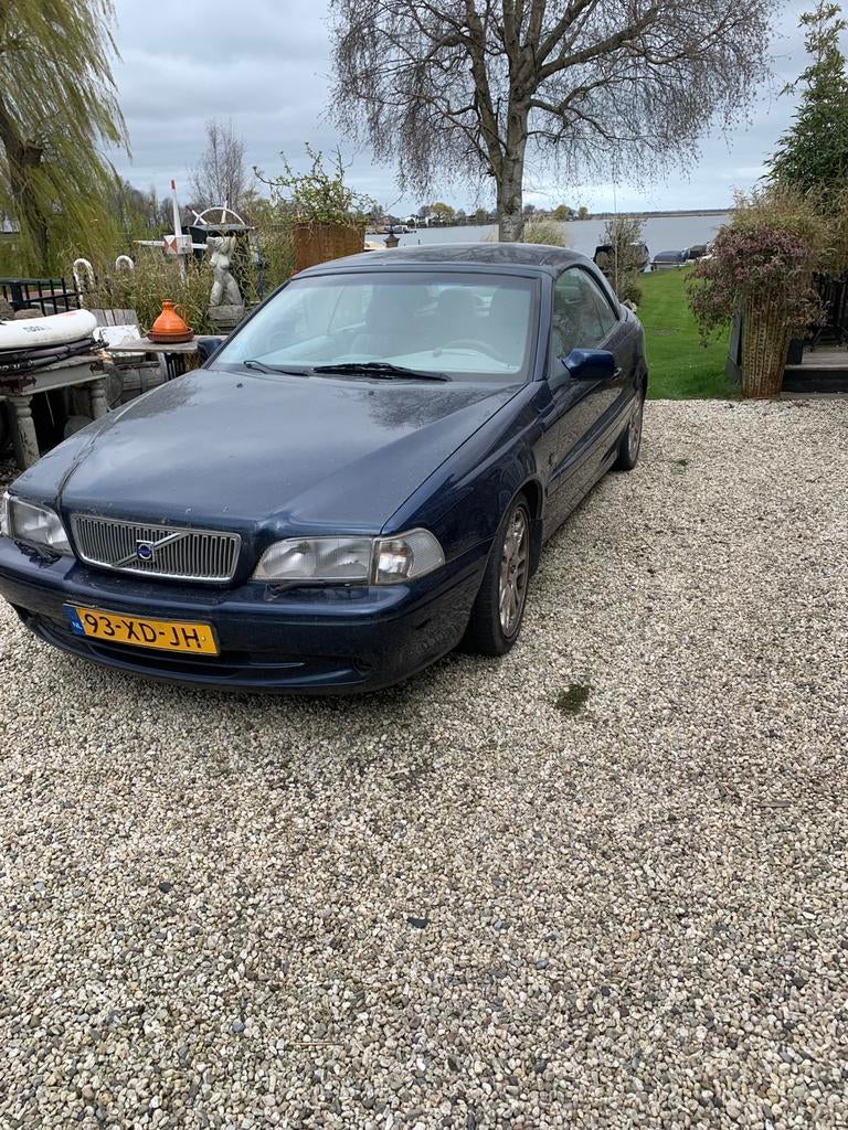 Volvo C70 2.4 T Cabrio AUT / Hardtop / V-70 AUT /, C70, Cabriolet, 2435 cc, Particulier