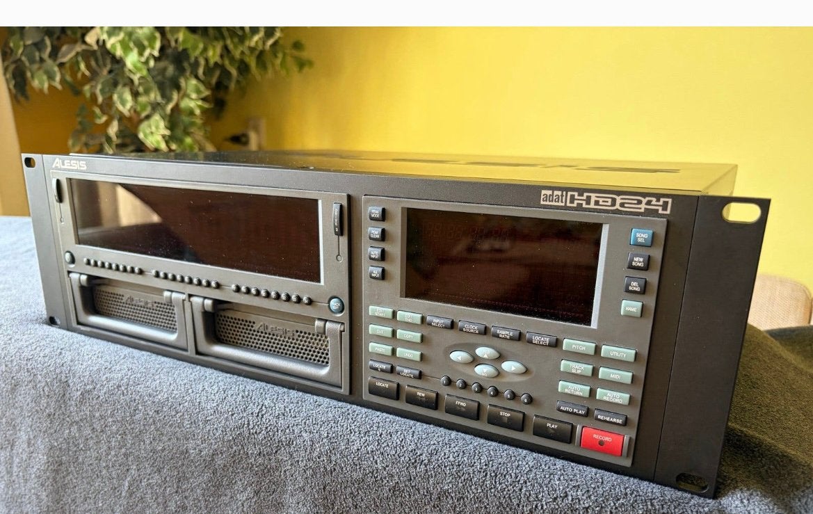 Alesia 24 hd recordet, Ophalen, Gebruikt, Audio