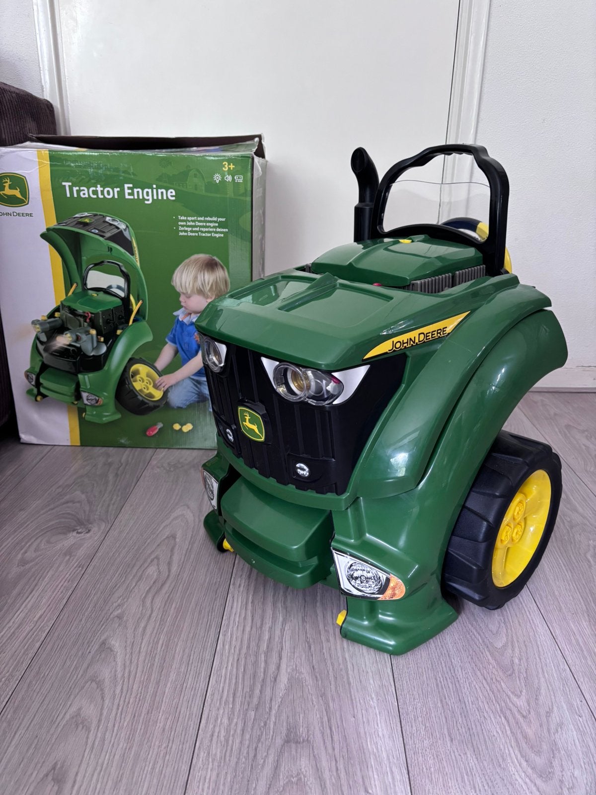 John Deere trekker motorblok met licht en geluid, Ophalen, Nieuw