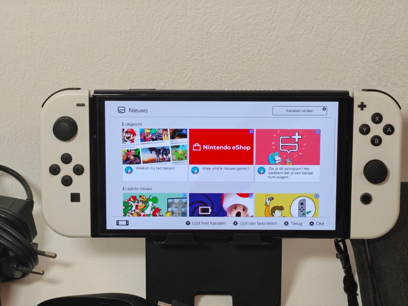 Foto 2 van Nintendo Switch OLED