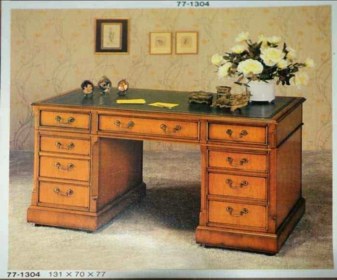 Antiek bureau, Ophalen, Gebruikt
