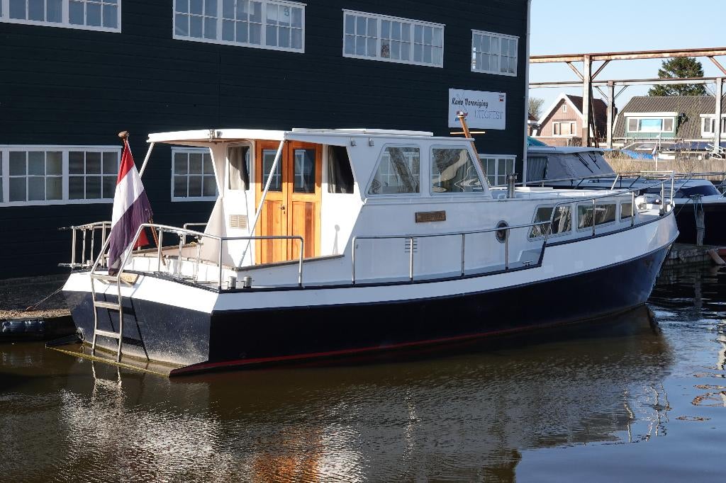 Motorboot, Unieke Motor Zalmschouw, Watersport en Boten, Ophalen, Gebruikt, Staal, Binnenboordmotor